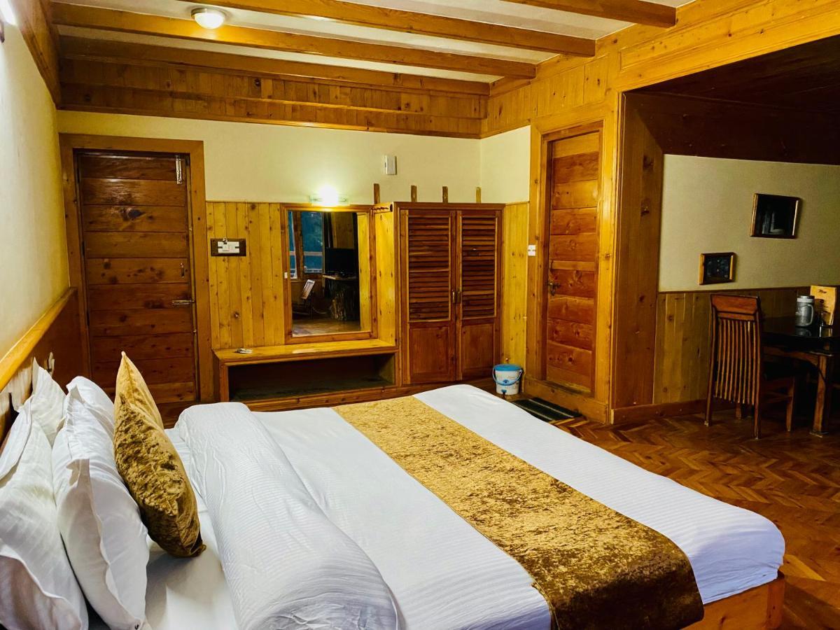 Hotel Valley Of Gods Manāli Eksteriør bilde