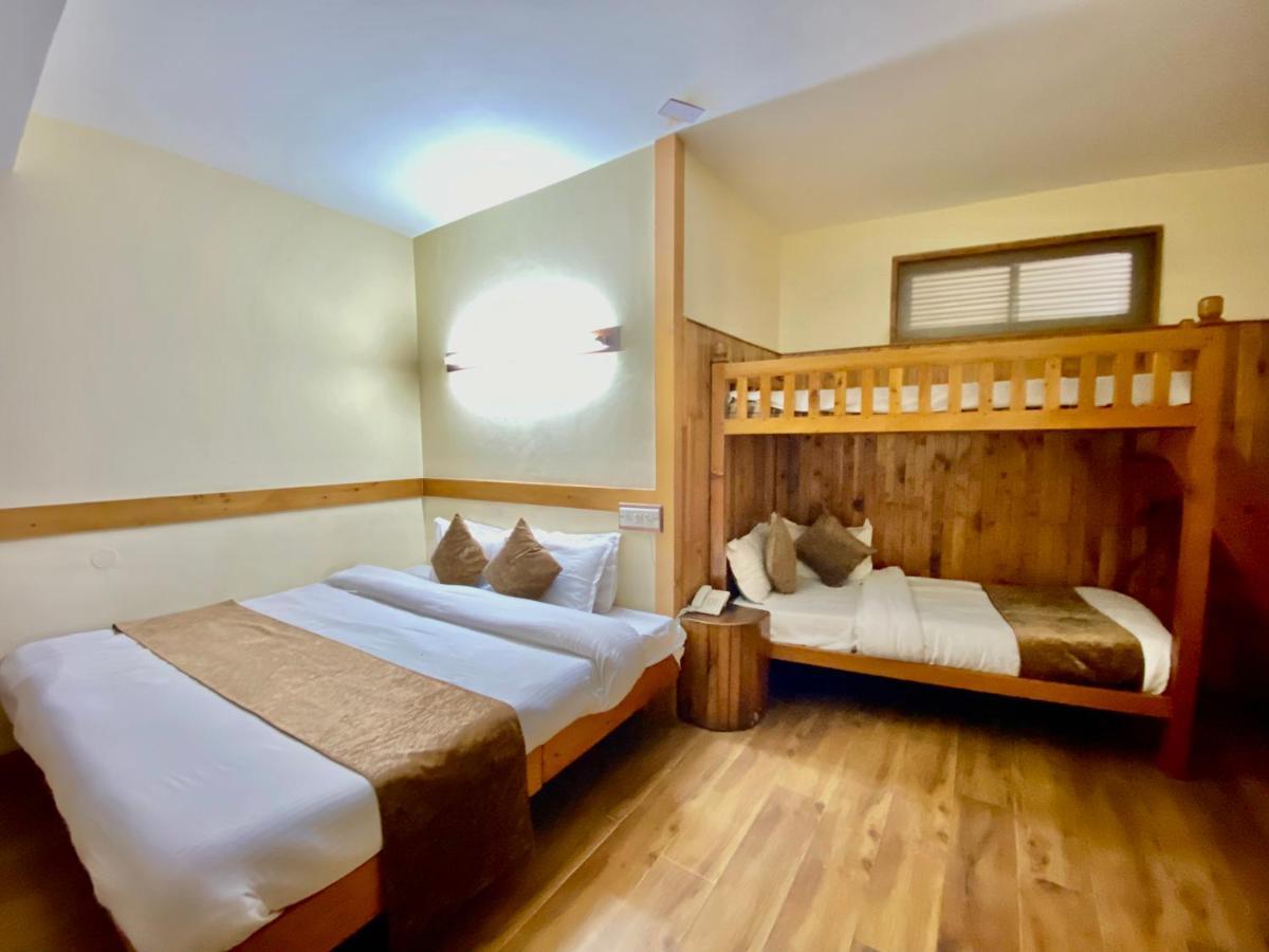 Hotel Valley Of Gods Manāli Eksteriør bilde