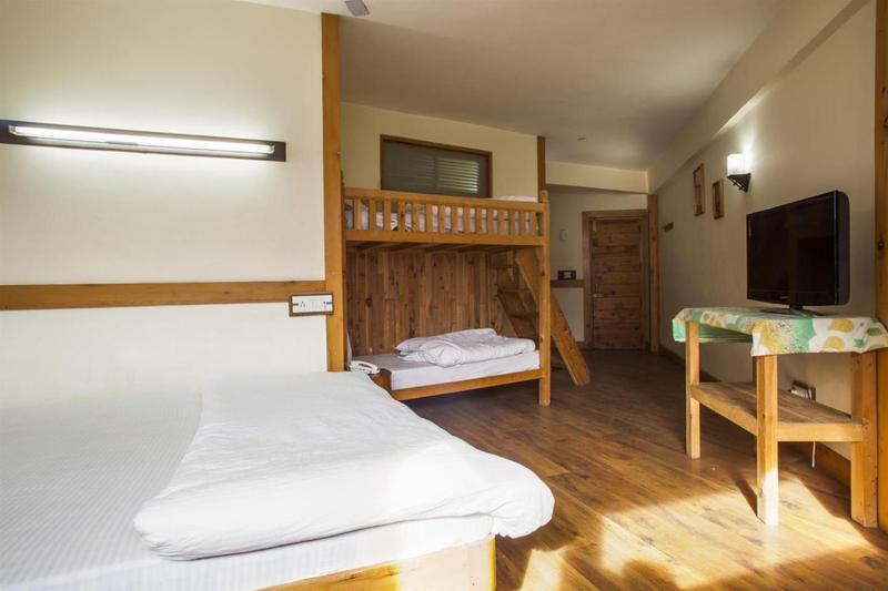 Hotel Valley Of Gods Manāli Eksteriør bilde
